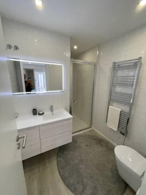 Modern 1 Bedroom City Center Aveiro Apartment المظهر الخارجي الصورة